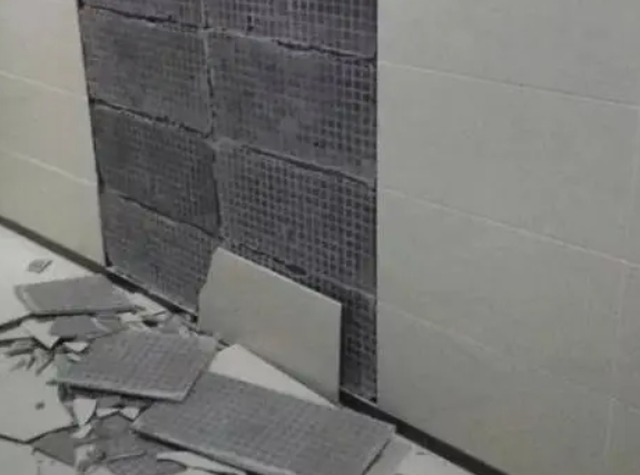 琼海瓷砖空鼓维修公司分享下琼海墙砖松动维修的知识